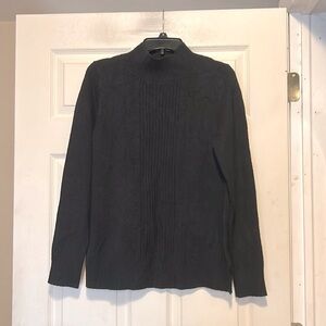 2/$15 Old Navy Sweater Size Medium Black